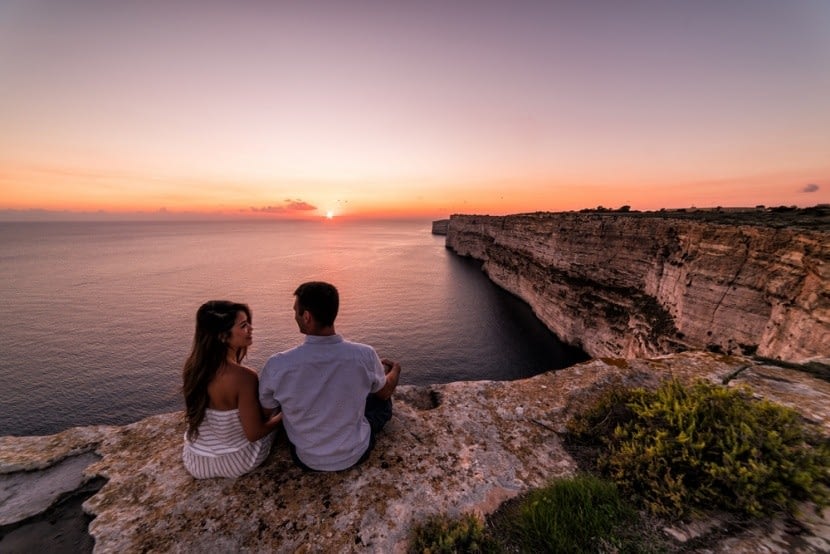 Málta, Gozo sziget, Ta Cenc szikla