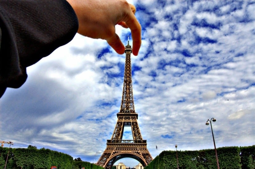 Ragadd meg az Eiffel-tornyot