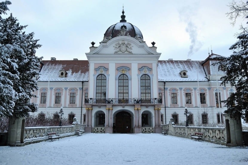 A Grassalkovich-kastély télen